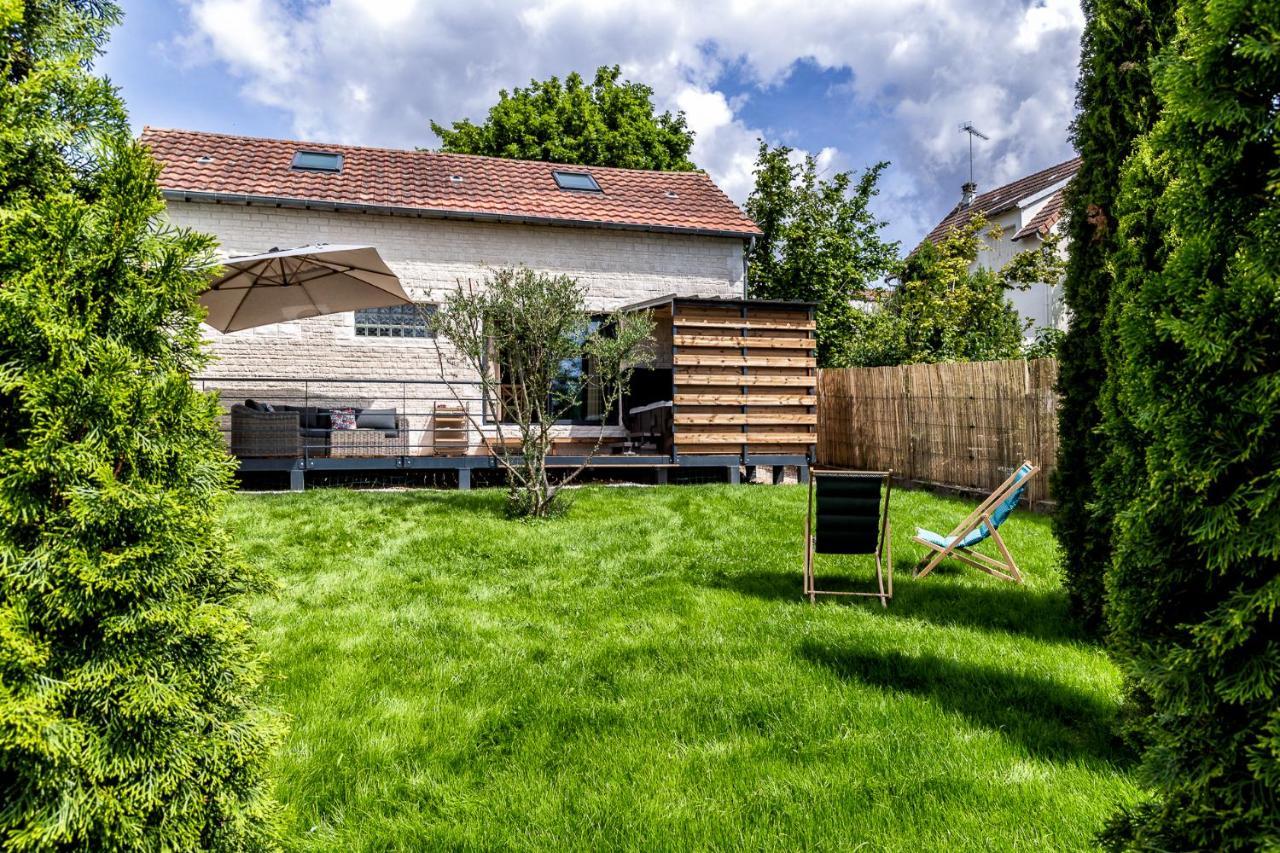 Vila L'Atelier D'Odile Bourges Exteriér fotografie